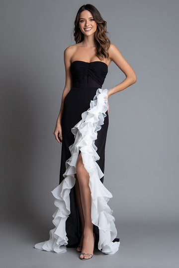 Noir et blanc Robe longue formelle à volants sans bretelles avec fente